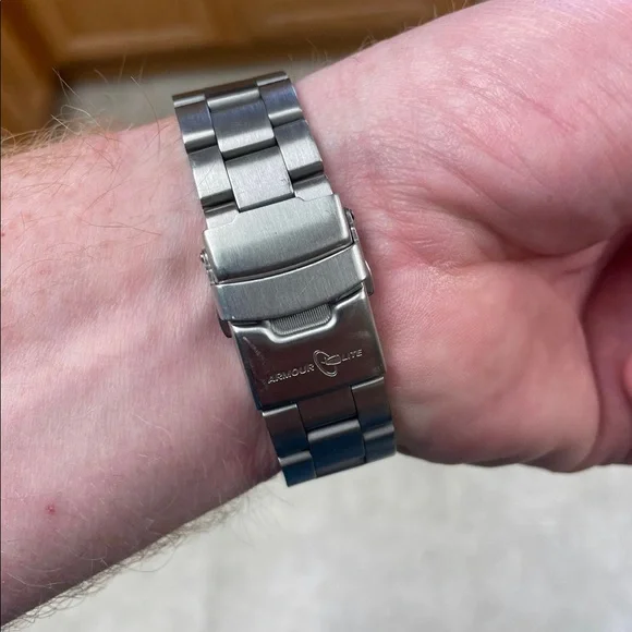Mens Armourlite watch
